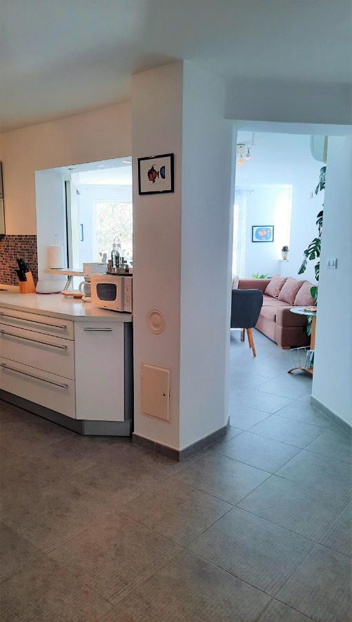 Apartment Mato Barbariga Eksteriør billede