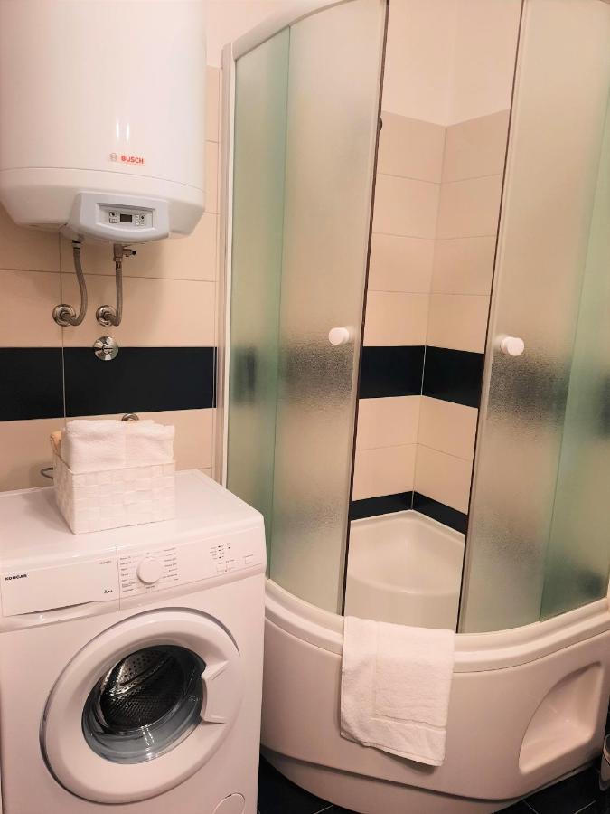 Apartment Mato Barbariga Eksteriør billede